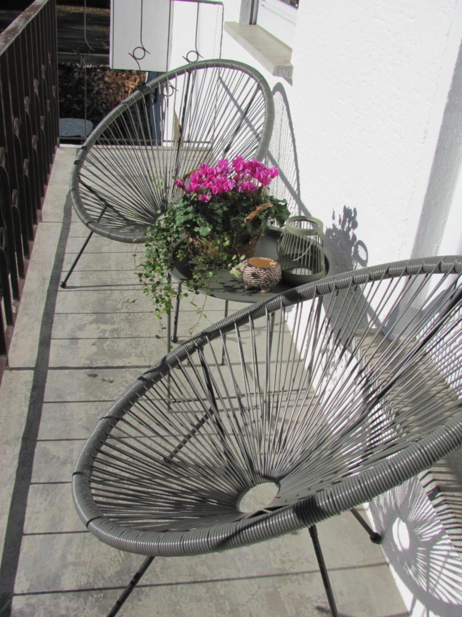 #1gemuetliches Ruhiges Sonniges Balkonzimmer Mit Gemeinschaftsbad W-lan Airport Nah Late Night Check In Haus Nr 9,5